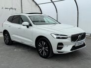 Volvo XC60 RECHARGE T6 INSCRIPTION EXPRESSION AWD 6