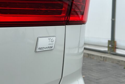 Volvo XC60 RECHARGE T6 INSCRIPTION EXPRESSION AWD 21