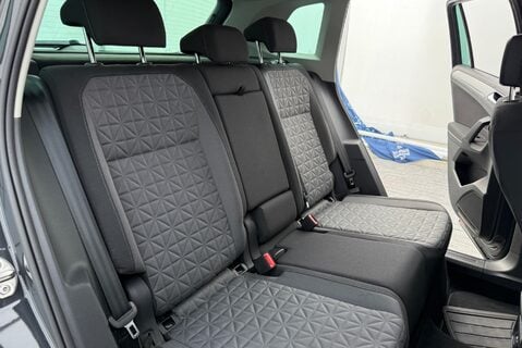 Volkswagen Tiguan LIFE 1.5TSI [150] DSG 7