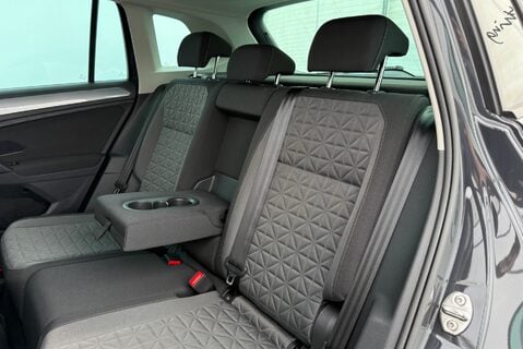 Volkswagen Tiguan LIFE 1.5TSI [150] DSG 11