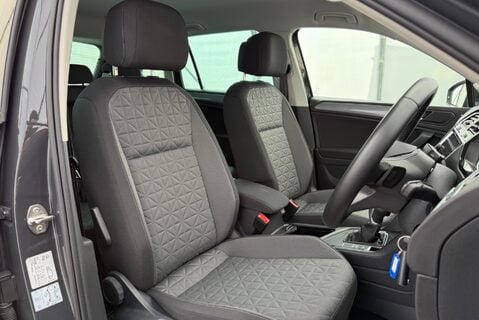 Volkswagen Tiguan LIFE 1.5TSI [150] DSG 15