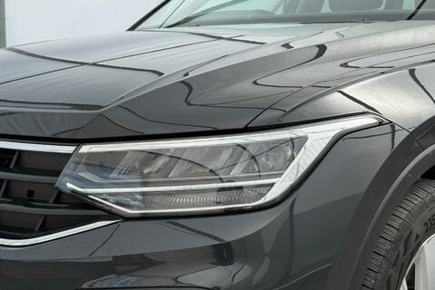 Volkswagen Tiguan LIFE 1.5TSI [150] DSG 5