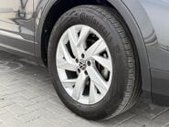 Volkswagen Tiguan LIFE 1.5TSI [150] DSG 9