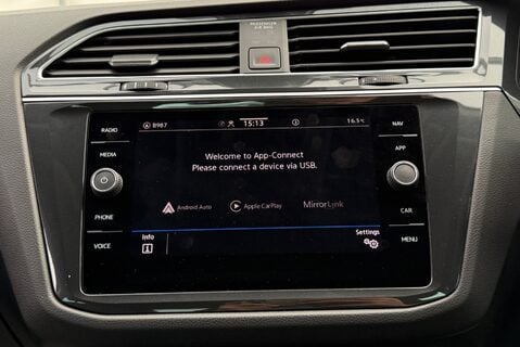 Volkswagen Tiguan LIFE 1.5TSI [150] DSG 27