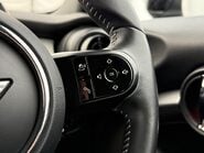 Mini Hatch 1.5T [135] COOPER EXCLUSIVE Manual 33