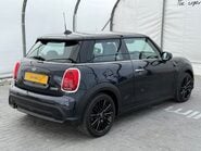 Mini Hatch 1.5T [135] COOPER EXCLUSIVE Manual 15