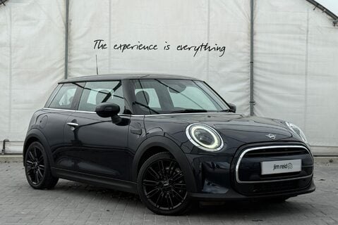 Mini Hatch 1.5T [135] COOPER EXCLUSIVE Manual 1