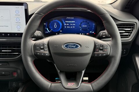 Ford Focus ST 2.3T [276] Manual * Track Pack* 33
