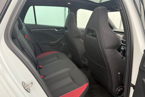 Skoda Kamiq MONTE CARLO 1.0TSI [110] DSG 19