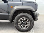Suzuki Jimny 1.3 Suzuki Automatic 5