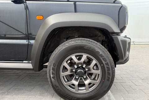 Suzuki Jimny 1.3 Suzuki Automatic 5
