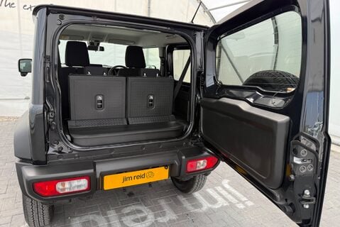 Suzuki Jimny 1.3 Suzuki Automatic 23