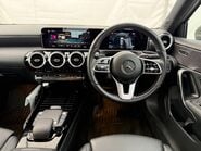 Mercedes-Benz A Class A 180 1.5D [115] SPORT EXECUTIVE AUTOMATIC 21