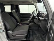 Suzuki Jimny 1.5 Sierra 4x4 Automatic 11