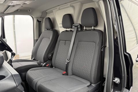 Ford Transit Custom 300 LIMITED L2H1 P/V ECOBLUE 10