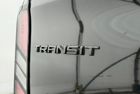 Ford Transit Custom 300 LIMITED L2H1 P/V ECOBLUE 15