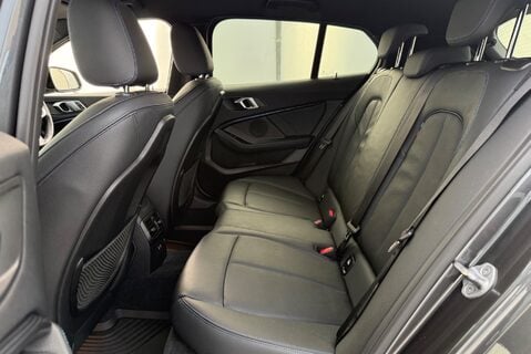 BMW 1 Series 118I 1.5T [138] M SPORT Auto 29