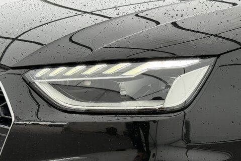Audi A4 TFSI S LINE MHEV 6