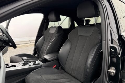 Audi A4 TFSI S LINE MHEV 7