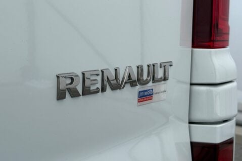 Renault Trafic SL28 BUSINESS PLUS 2.0 DCI [130] MANUAL 17