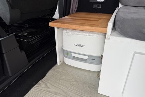 Ford Transit Custom 290 LIMITED 2.0L [130] LR P/V 10