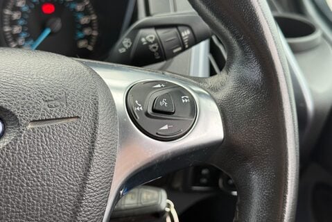 Ford Transit Custom 290 LIMITED 2.0L [130] LR P/V 33
