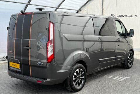 Ford Transit Custom 290 LIMITED 2.0L [130] LR P/V 17