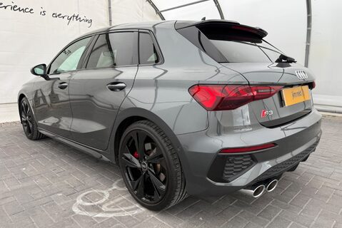 Audi A3 S3 2.0TFSI [305] QUATTRO 12