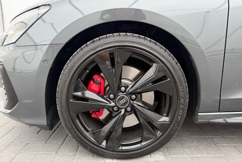 Audi A3 S3 2.0TFSI [305] QUATTRO 9