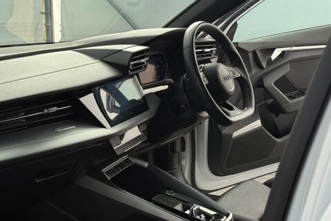 Audi A3 1.5TFSI MHEV [150] S LINE SALOON AUTOMATIC 25