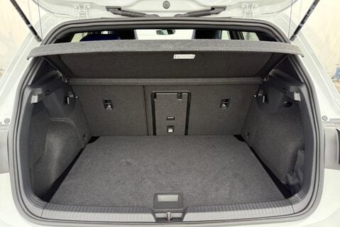 Volkswagen Golf R 2.0TSI [315] 4MOTION DSG 19