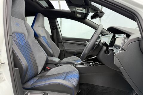 Volkswagen Golf R 2.0TSI [315] 4MOTION DSG 22