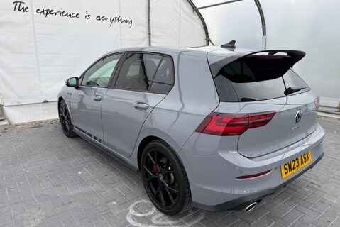 Volkswagen Golf GTI CLUBSPORT 2.0TSI [300] DSG 19