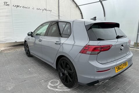 Volkswagen Golf R-LINE 1.5TSI [150] 24