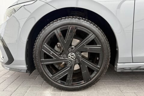 Volkswagen Golf R-LINE 1.5TSI [150] 8