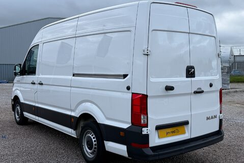 MAN TGE 3.140 P/V LION XS 2.0TDI [140] MANUAL 18