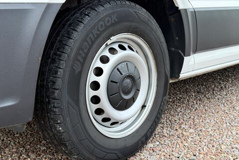 MAN TGE 3.140 P/V LION XS 2.0TDI [140] MANUAL 4
