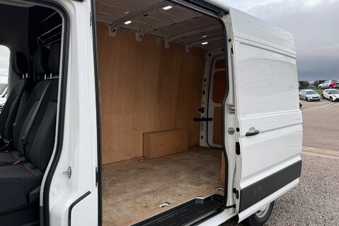 MAN TGE 3.140 P/V LION XS 2.0TDI [140] MANUAL 10