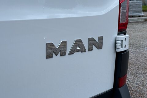 MAN TGE 3.140 P/V LION XS 2.0TDI [140] MANUAL 16