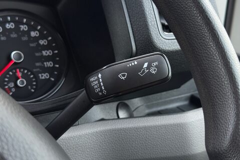 MAN TGE 3.140 P/V LION XS 2.0TDI [140] MANUAL 31