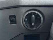 MAN TGE 3.140 P/V LION XS 2.0TDI [140] MANUAL 32