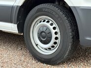 MAN TGE 3.140 P/V LION XS 2.0TDI [140] MANUAL 8