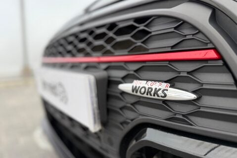 Mini Hatch 2.0T [228] JOHN COOPER WORKS 9