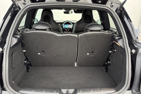 Mini Hatch 2.0T [228] JOHN COOPER WORKS 16