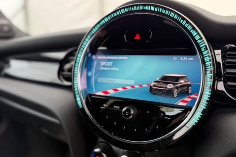 Mini Hatch 2.0T [228] JOHN COOPER WORKS 26