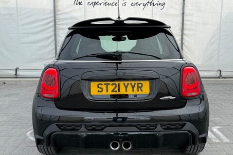 Mini Hatch 2.0T [228] JOHN COOPER WORKS 11