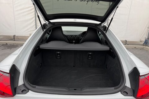 Audi TT 2.0TFSI [200] S LINE FINAL EDITION 17
