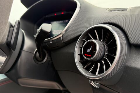 Audi TT 2.0TFSI [200] S LINE FINAL EDITION 20