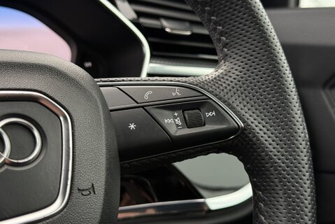Audi Q3 1.5 TFSI [150] S LINE MANUAL 35
