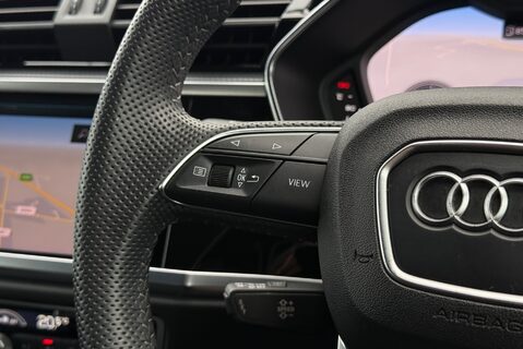 Audi Q3 1.5 TFSI [150] S LINE MANUAL 37
